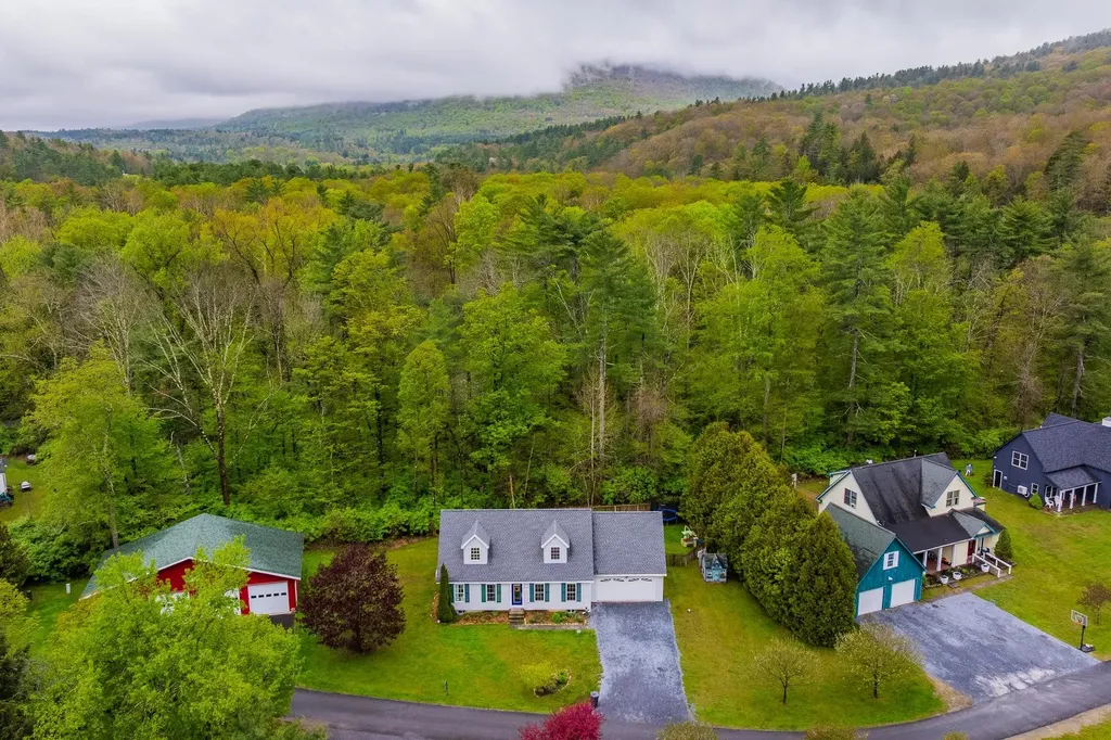 49 Limerick Lane Arlington VT 05250