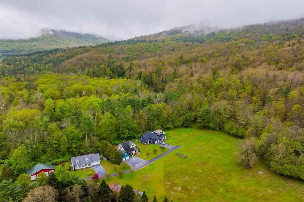 49 Limerick Lane Arlington VT 05250