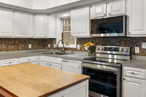 49 Limerick Lane Arlington VT 05250