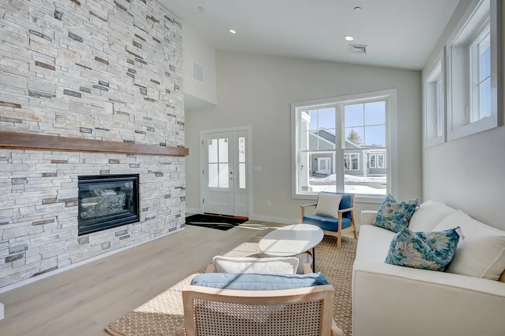 61 Whispering Pines Place Conway NH 03860