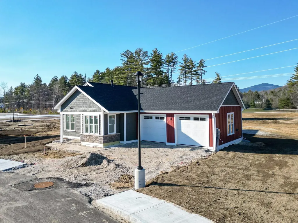 61 Whispering Pines Place Conway NH 03860
