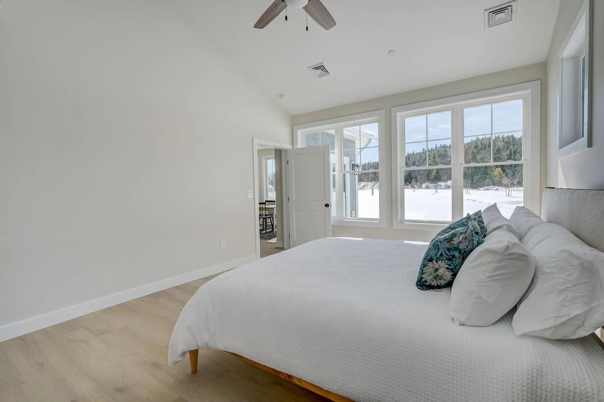 61 Whispering Pines Place Conway NH 03860