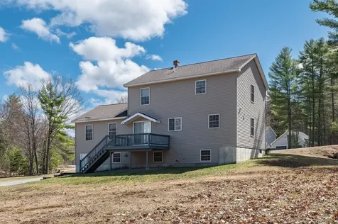 56 Grandview Loop Wakefield NH 03872