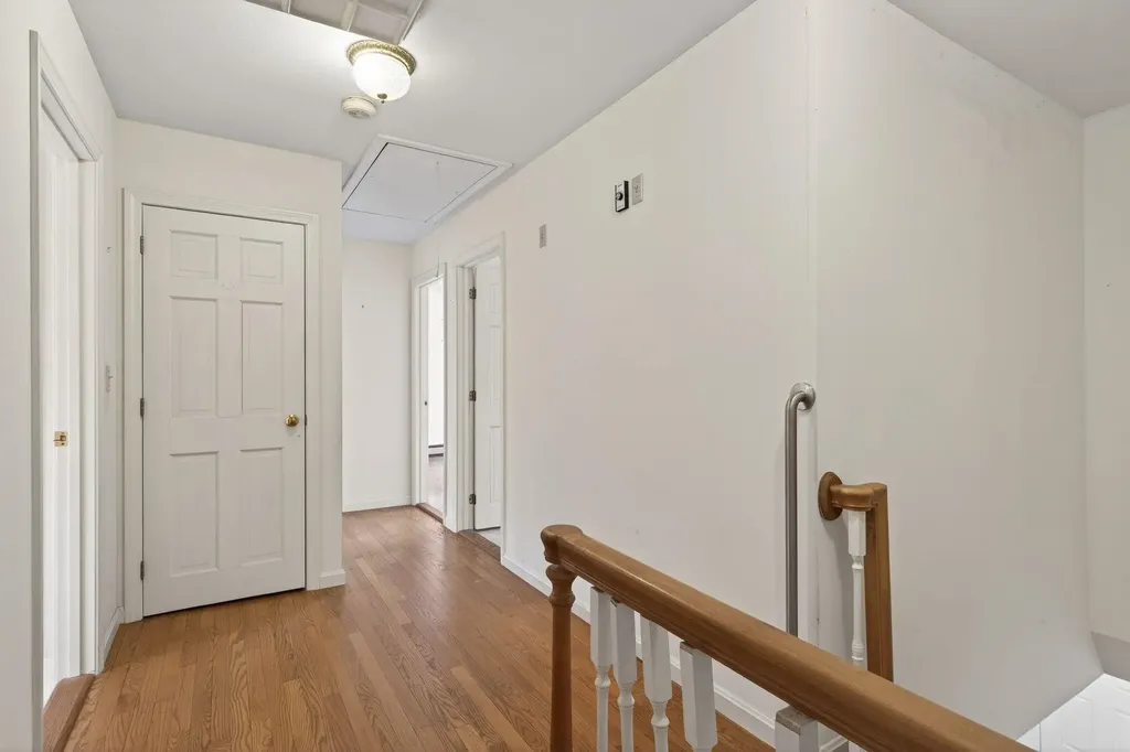 31 Gage Road Bedford NH 03110