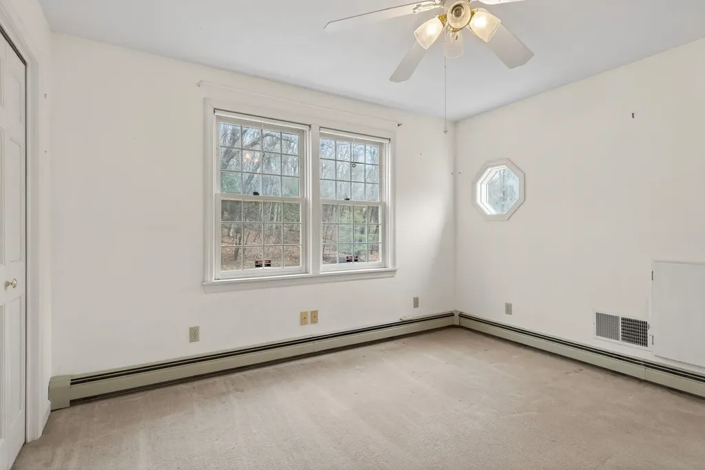 31 Gage Road Bedford NH 03110