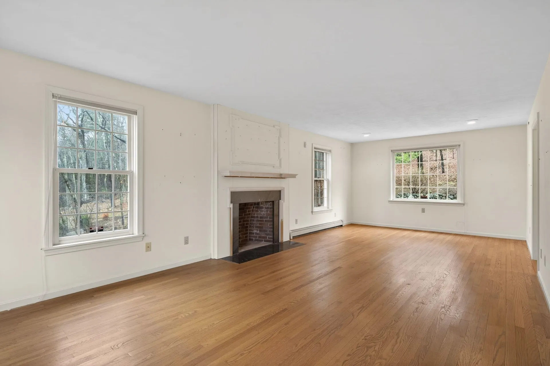 31 Gage Road Bedford NH 03110
