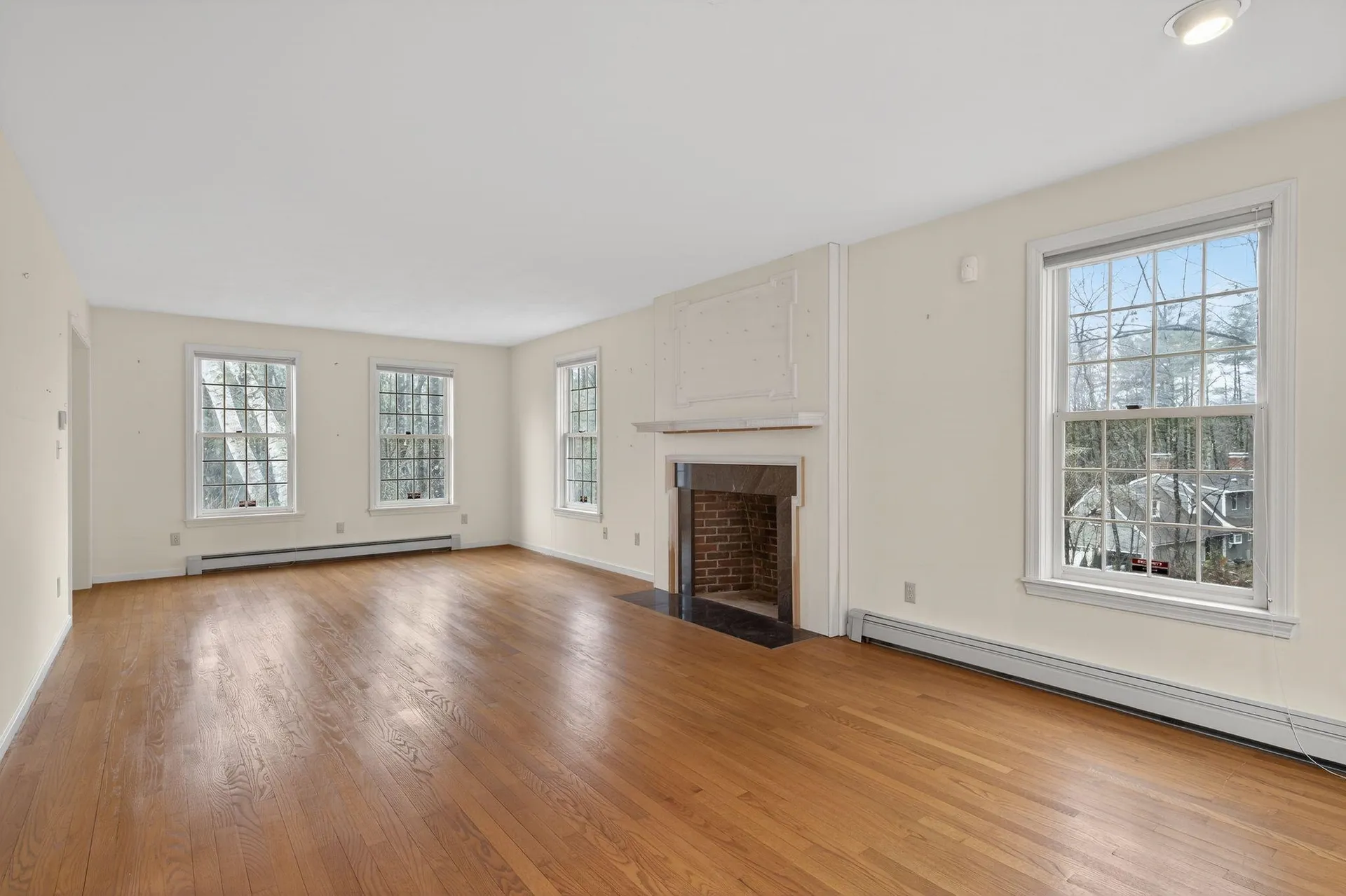 31 Gage Road Bedford NH 03110