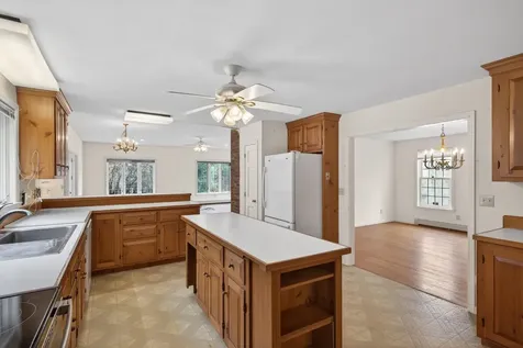 31 Gage Road Bedford NH 03110