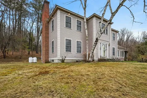 31 Gage Road Bedford NH 03110