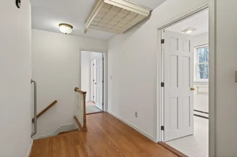 31 Gage Road Bedford NH 03110