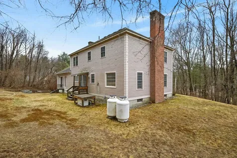 31 Gage Road Bedford NH 03110