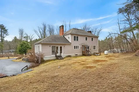 31 Gage Road Bedford NH 03110
