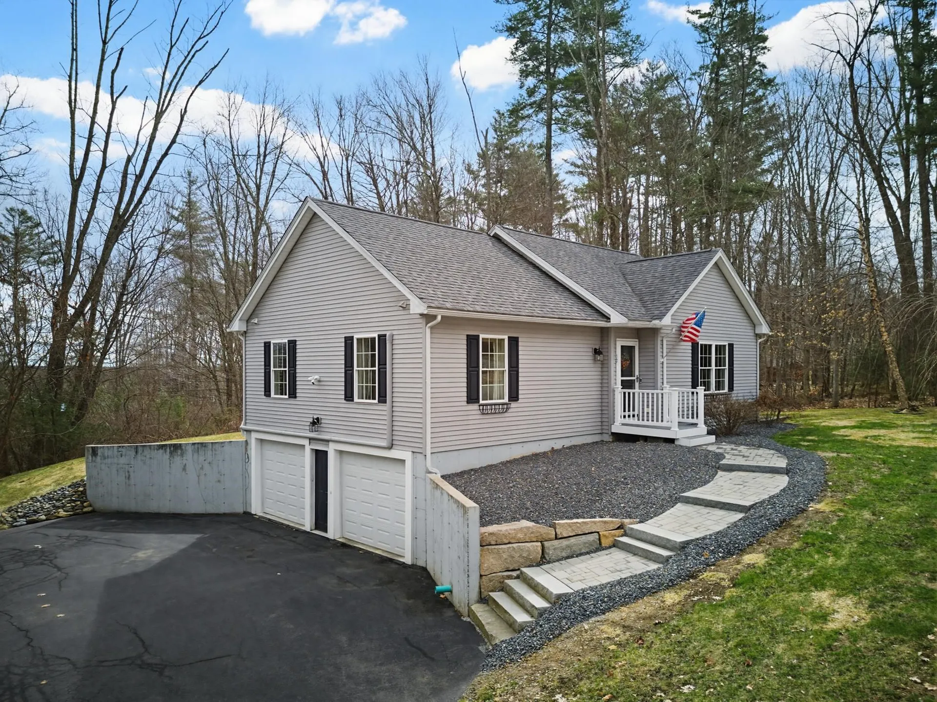 12 Ebony Drive Rochester NH 03867