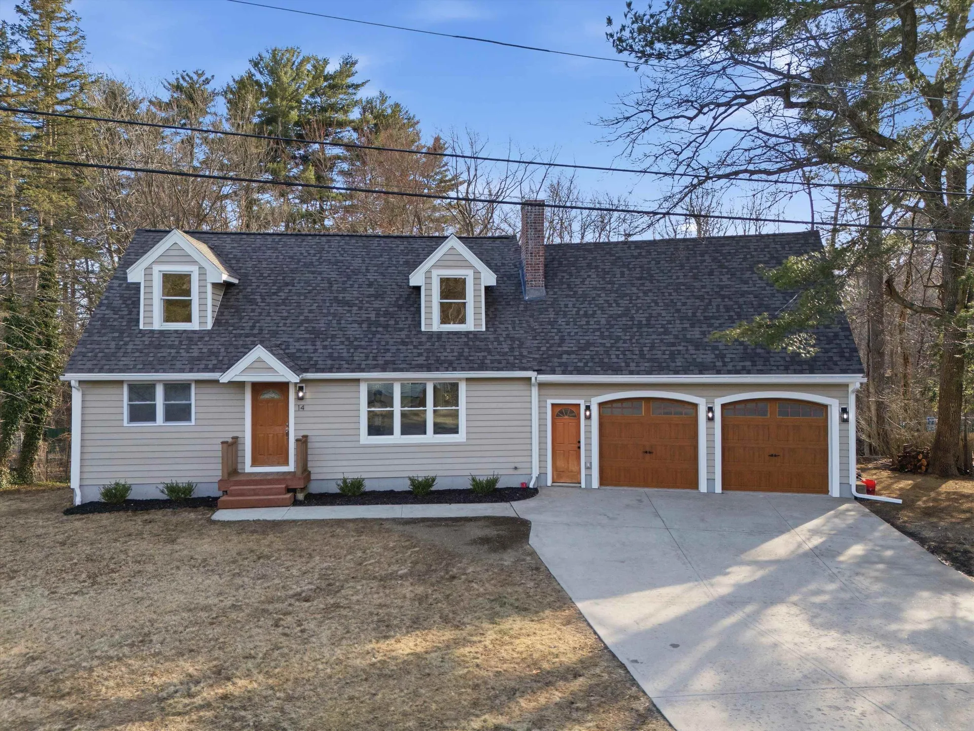 14 Ayer Circle Seabrook NH 03874