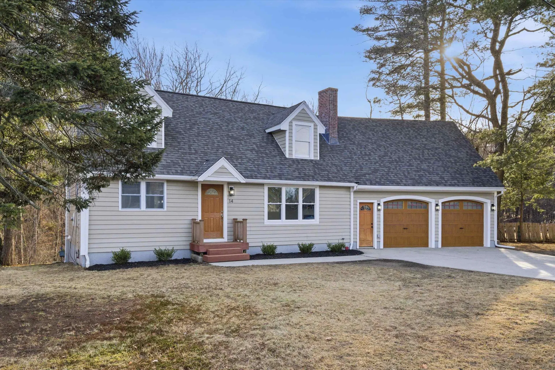 14 Ayer Circle Seabrook NH 03874