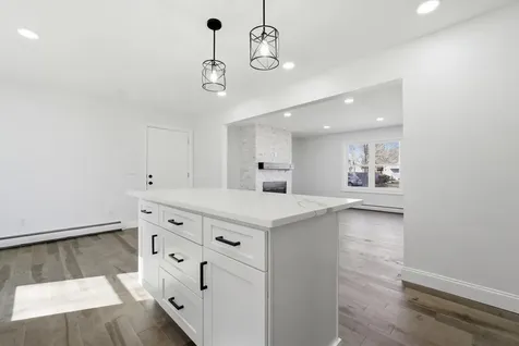 14 Ayer Circle Seabrook NH 03874