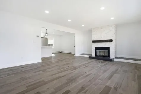14 Ayer Circle Seabrook NH 03874