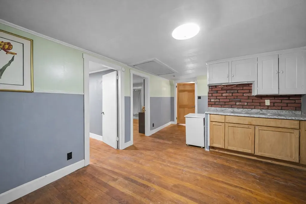 13 Mechanic Street Farmington NH 03835