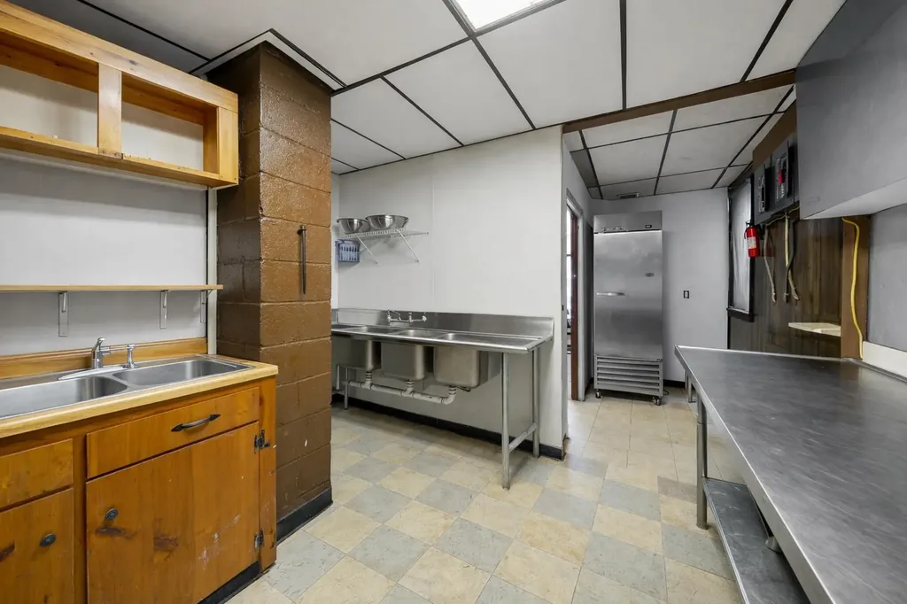 13 Mechanic Street Farmington NH 03835