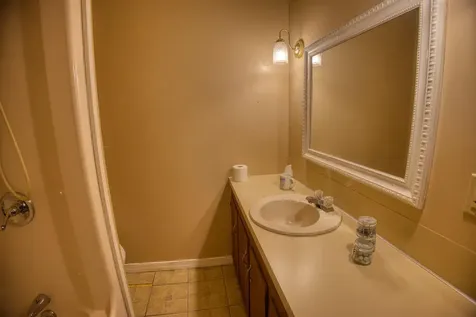 10 Dore Street Ossipee NH 03814
