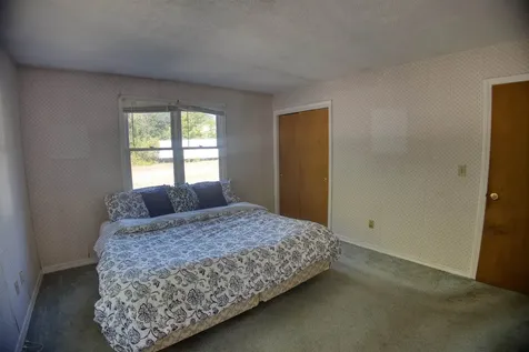 10 Dore Street Ossipee NH 03814
