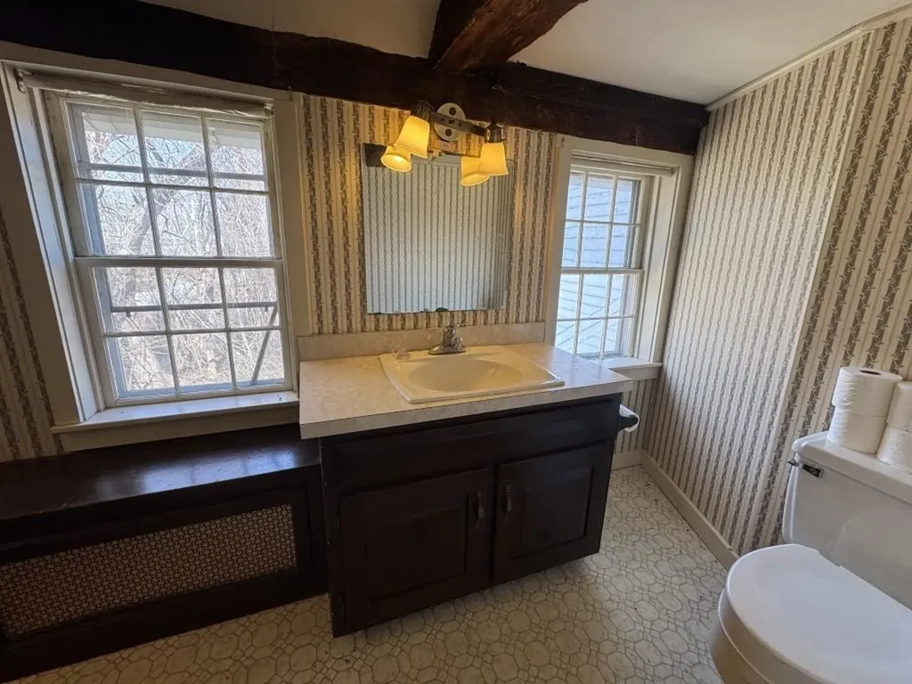 146 Drinkwater Road Kensington NH 03833