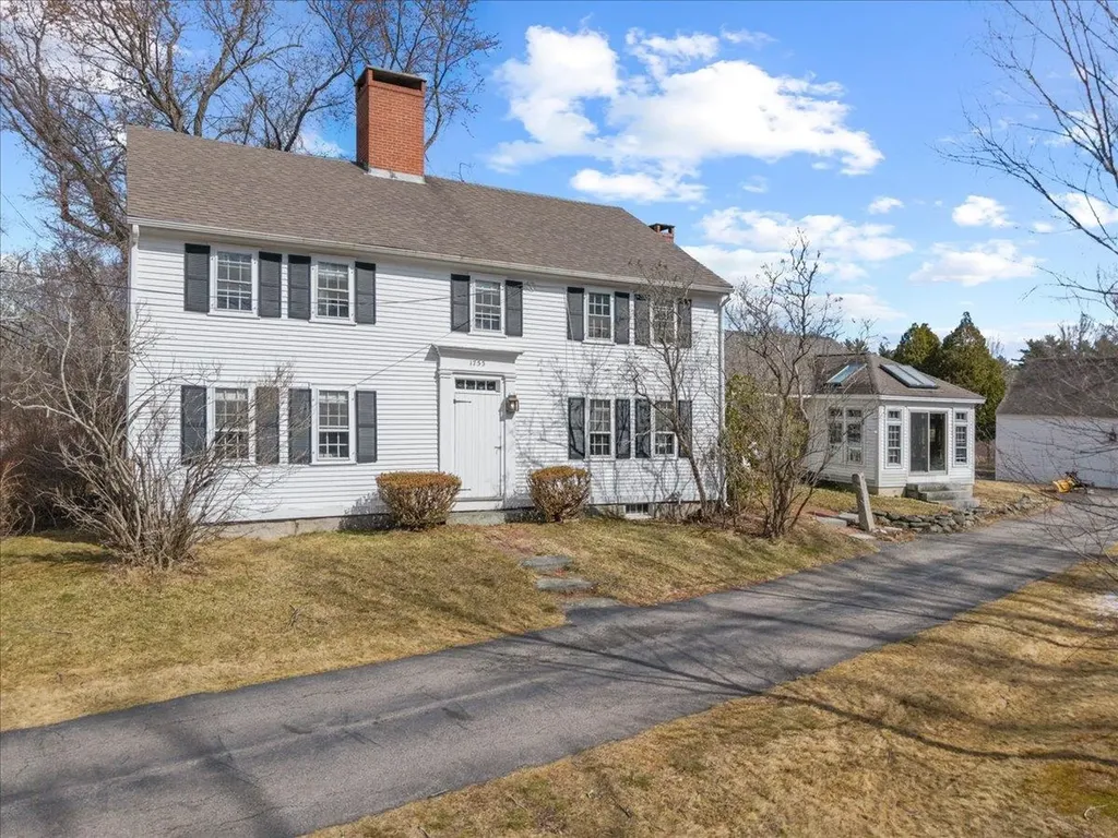 146 Drinkwater Road Kensington NH 03833