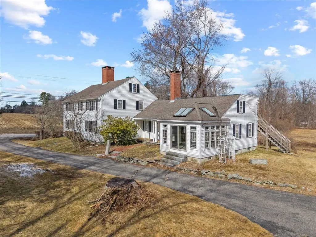 146 Drinkwater Road Kensington NH 03833