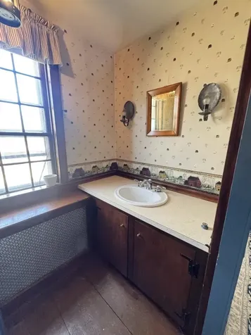 146 Drinkwater Road Kensington NH 03833