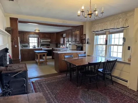 146 Drinkwater Road Kensington NH 03833