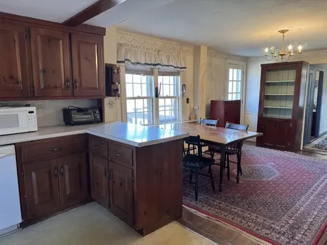 146 Drinkwater Road Kensington NH 03833