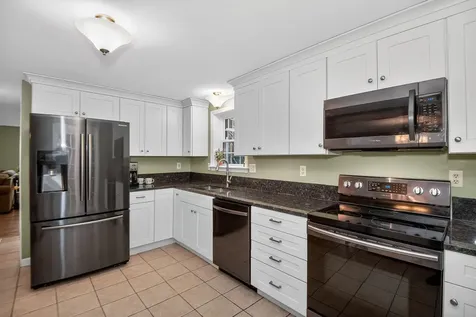 2 Joslin Road Amherst NH 03031
