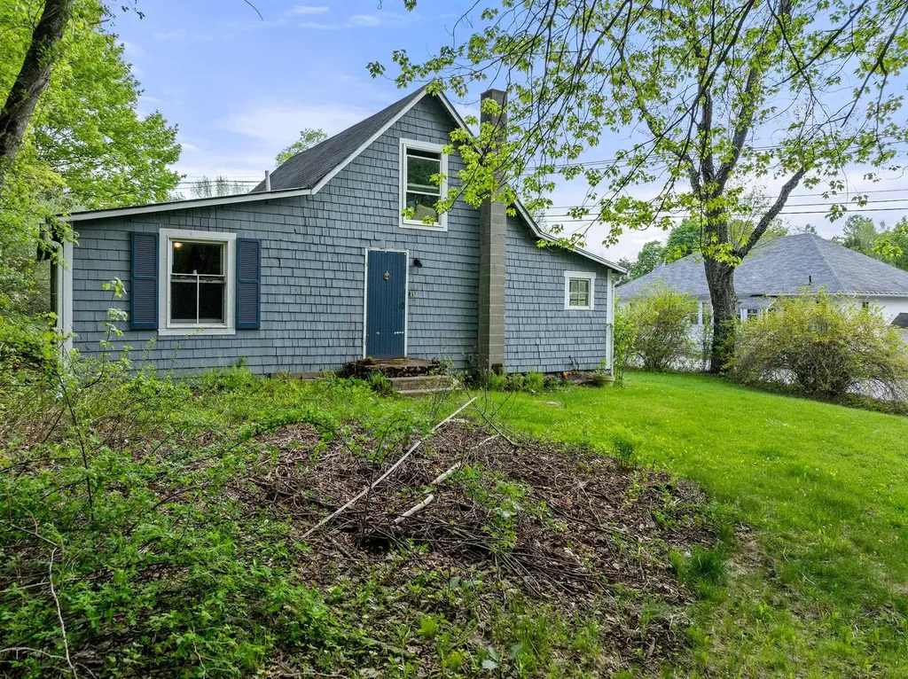 102 Corliss Hill Road Meredith NH 03253