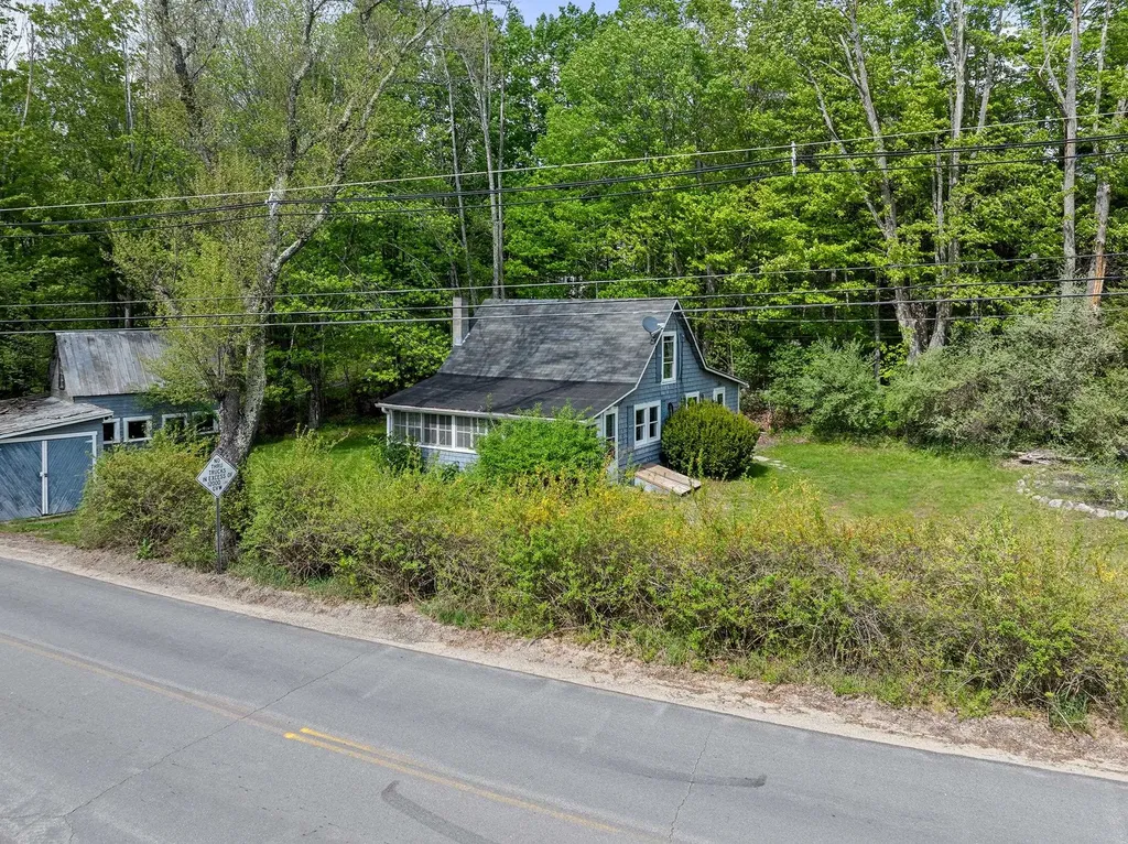 102 Corliss Hill Road Meredith NH 03253