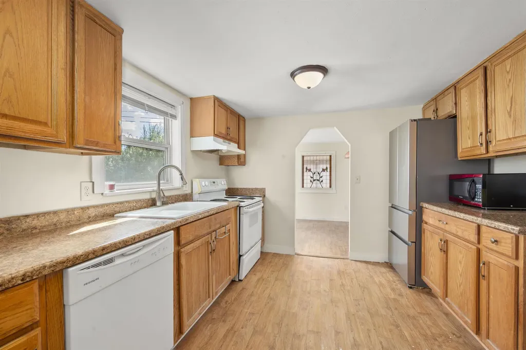 102 Corliss Hill Road Meredith NH 03253
