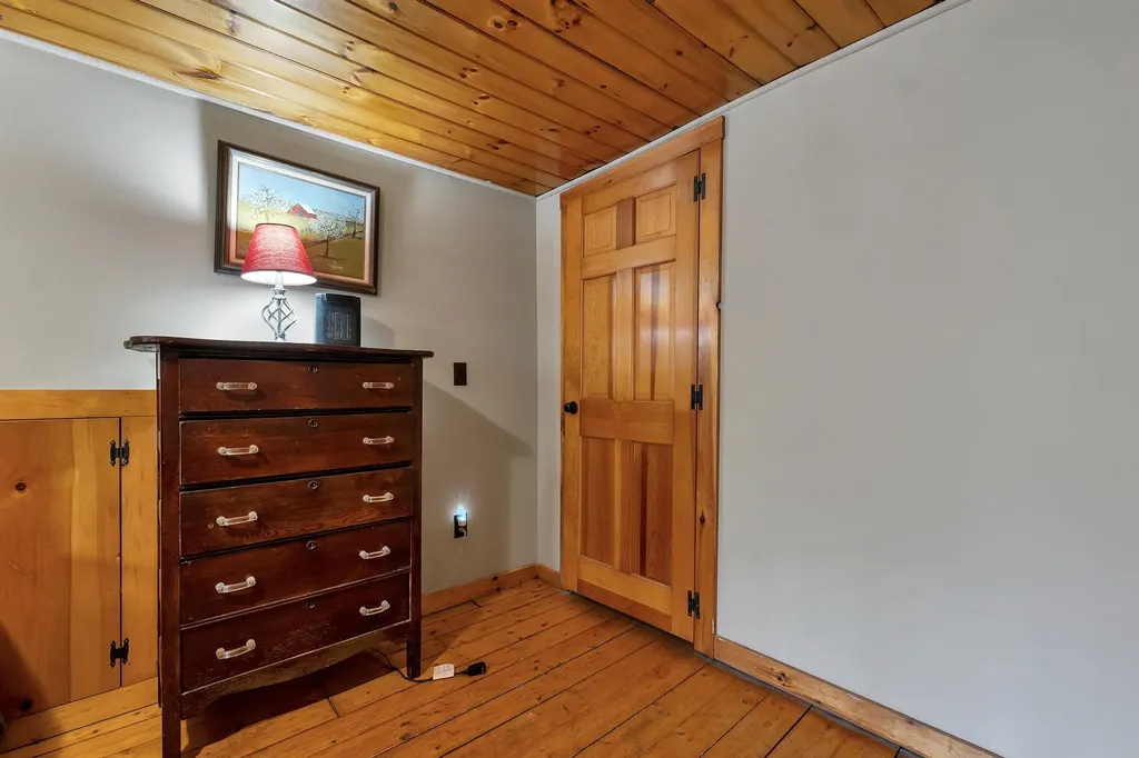 109 Mountain View Road Campton NH 03223