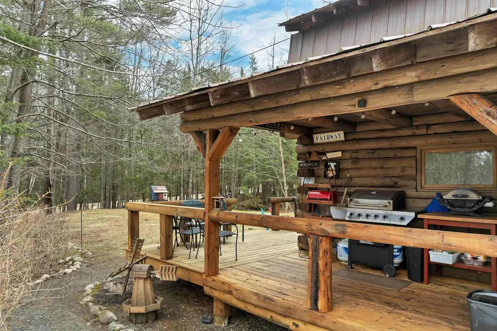 109 Mountain View Road Campton NH 03223