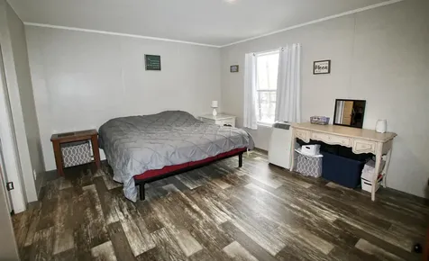 82 Orange Street Farmington NH 03835