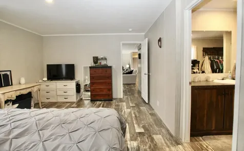82 Orange Street Farmington NH 03835