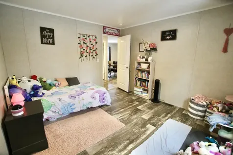 82 Orange Street Farmington NH 03835
