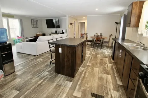 82 Orange Street Farmington NH 03835