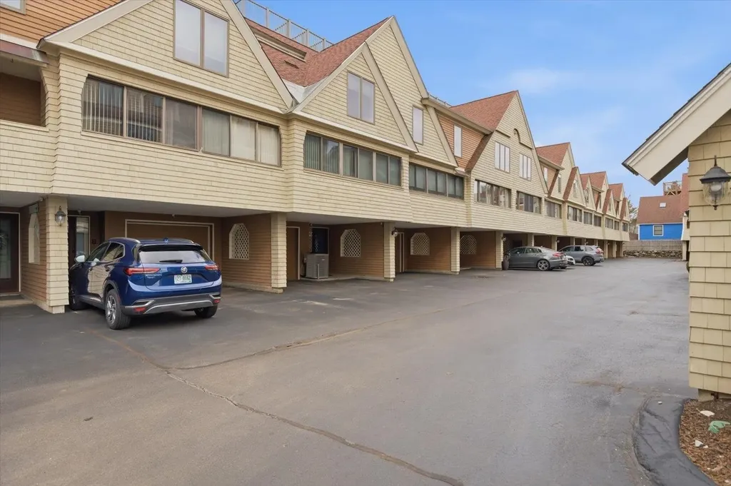 989 Ocean Boulevard Hampton NH 03842