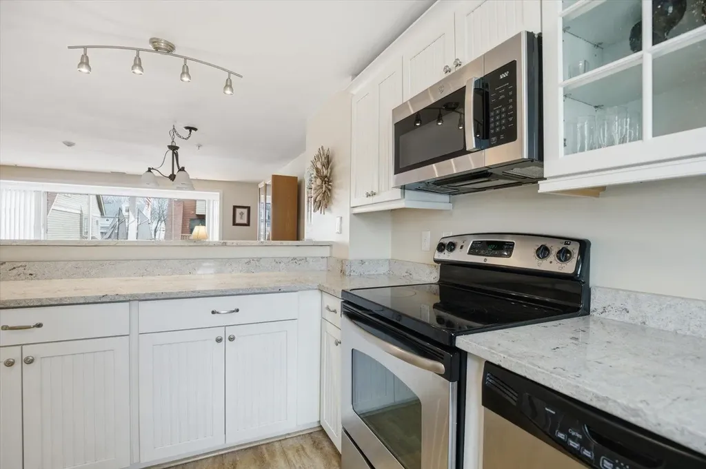 989 Ocean Boulevard Hampton NH 03842