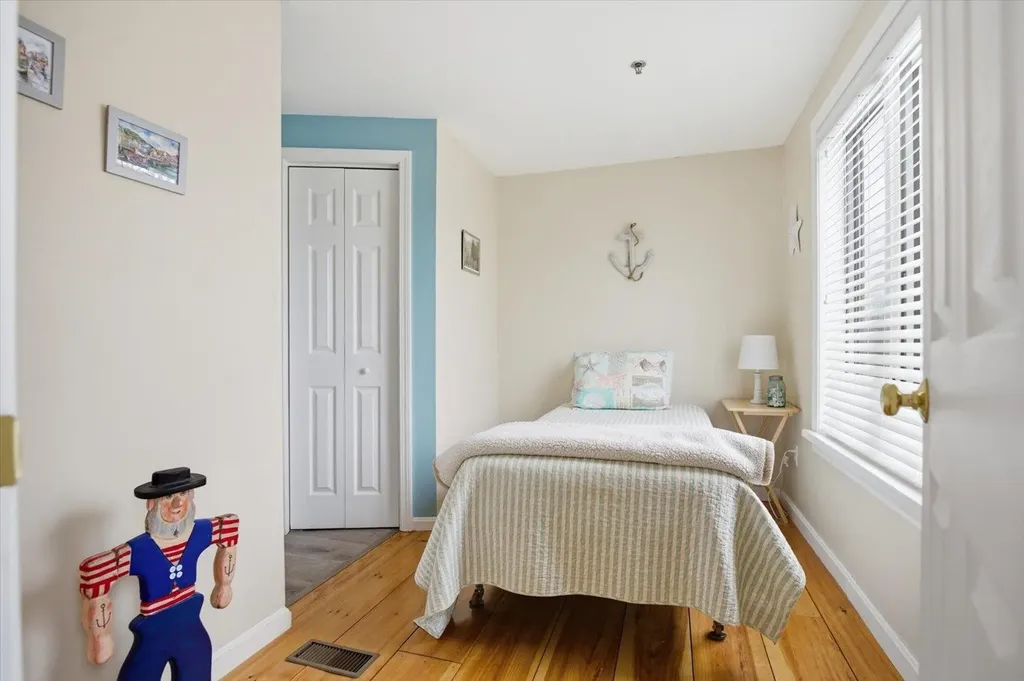 989 Ocean Boulevard Hampton NH 03842