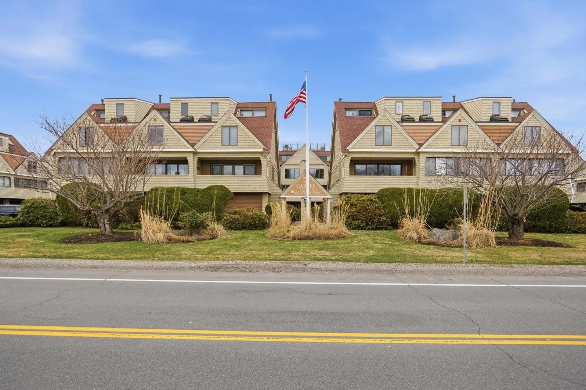 989 Ocean Boulevard Hampton NH 03842
