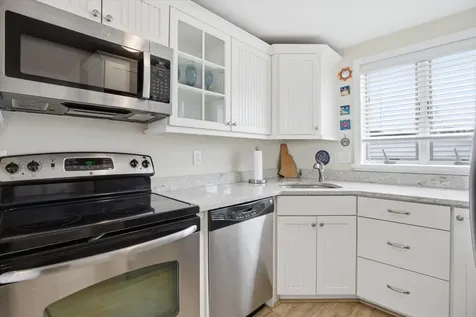 989 Ocean Boulevard Hampton NH 03842