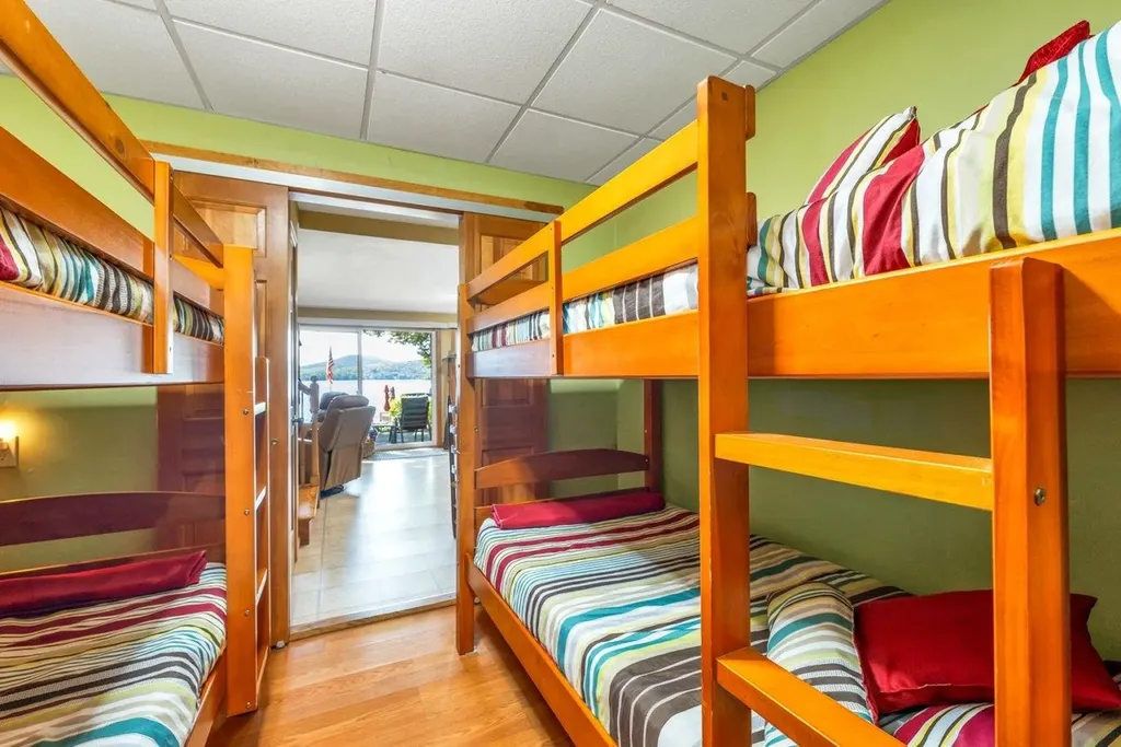 21 Cedergren Road New Durham NH 03855
