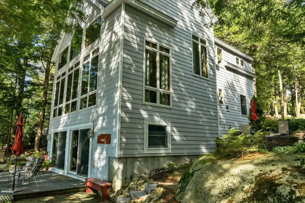 21 Cedergren Road New Durham NH 03855