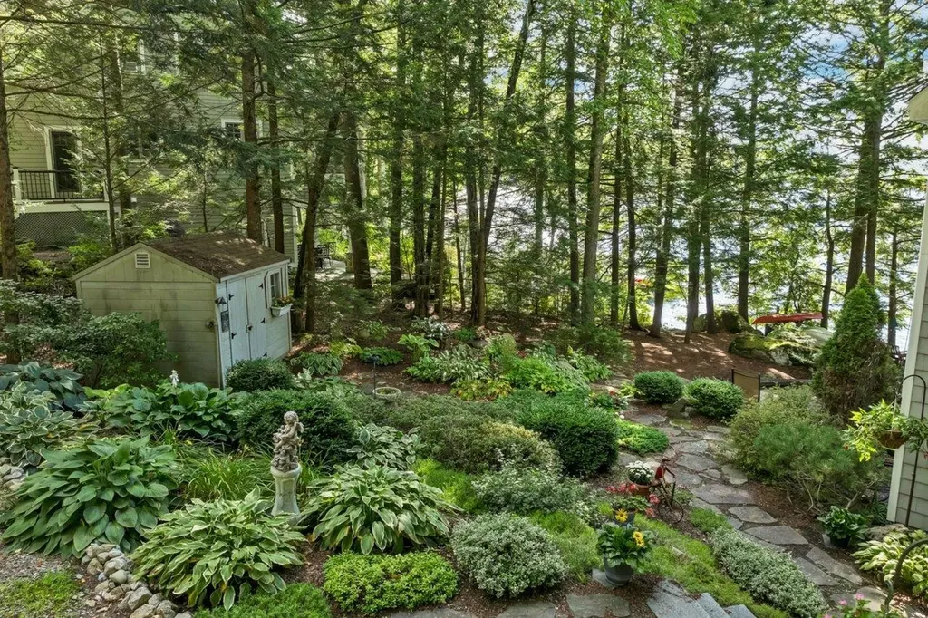 21 Cedergren Road New Durham NH 03855