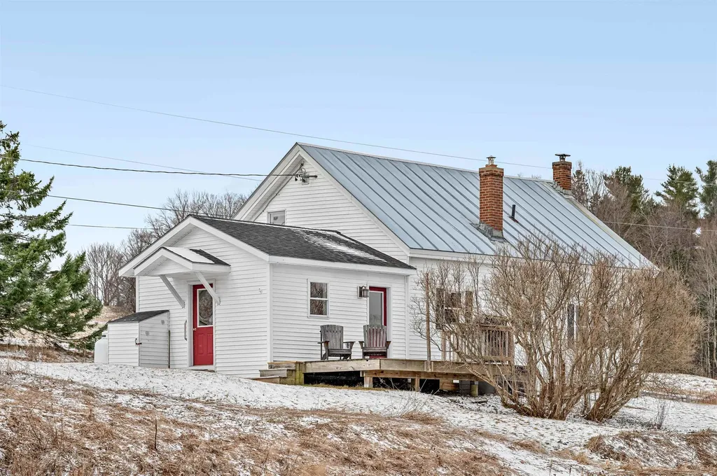 57 Manning Road Orange VT 05649